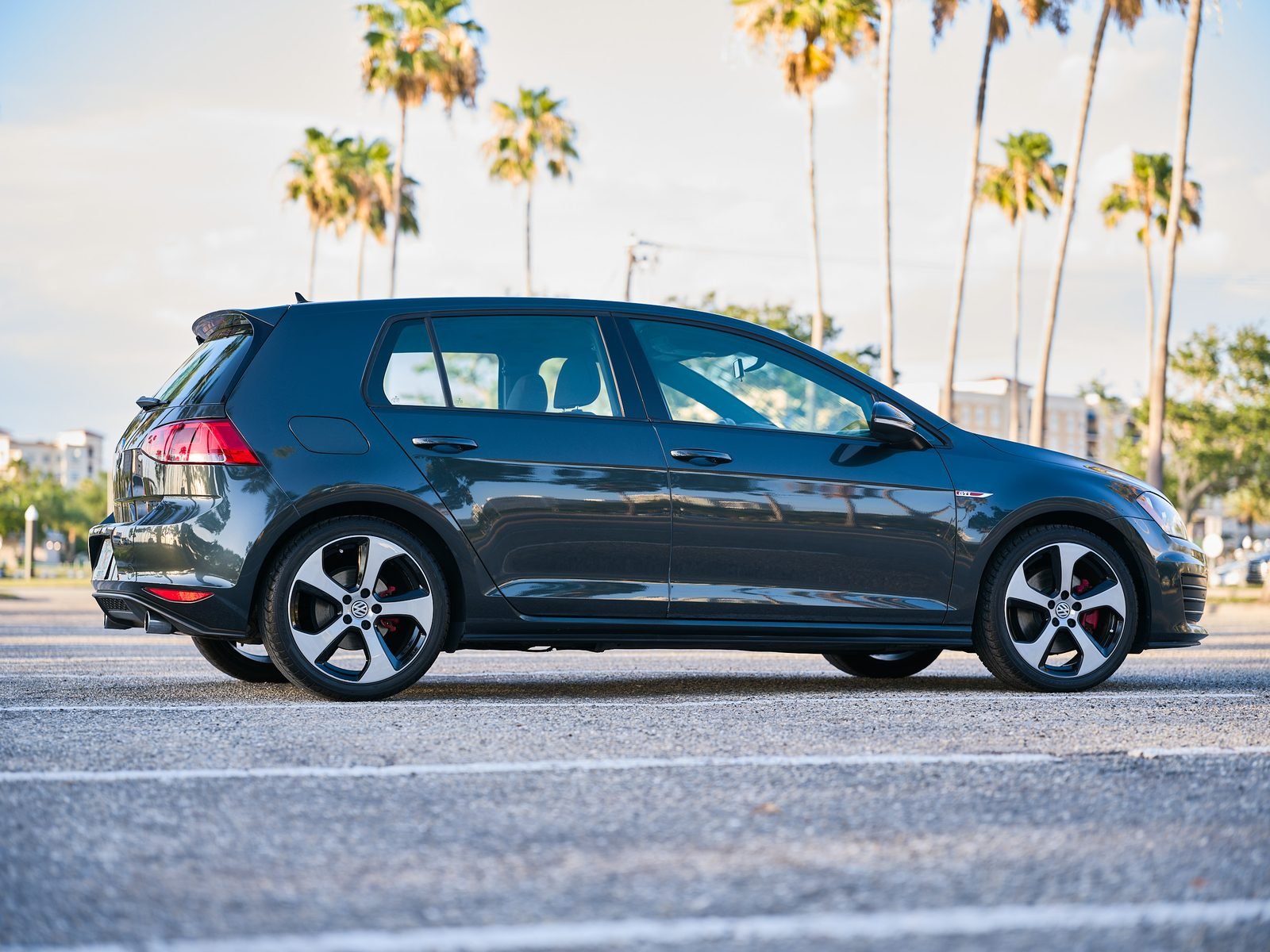 Volkswagen Golf GTI